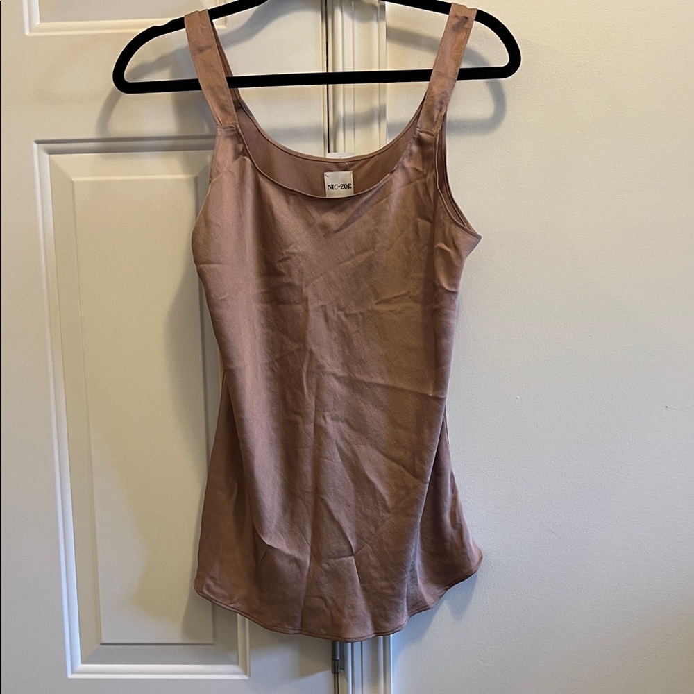 NIC & ZOE CAMI  size M NWT